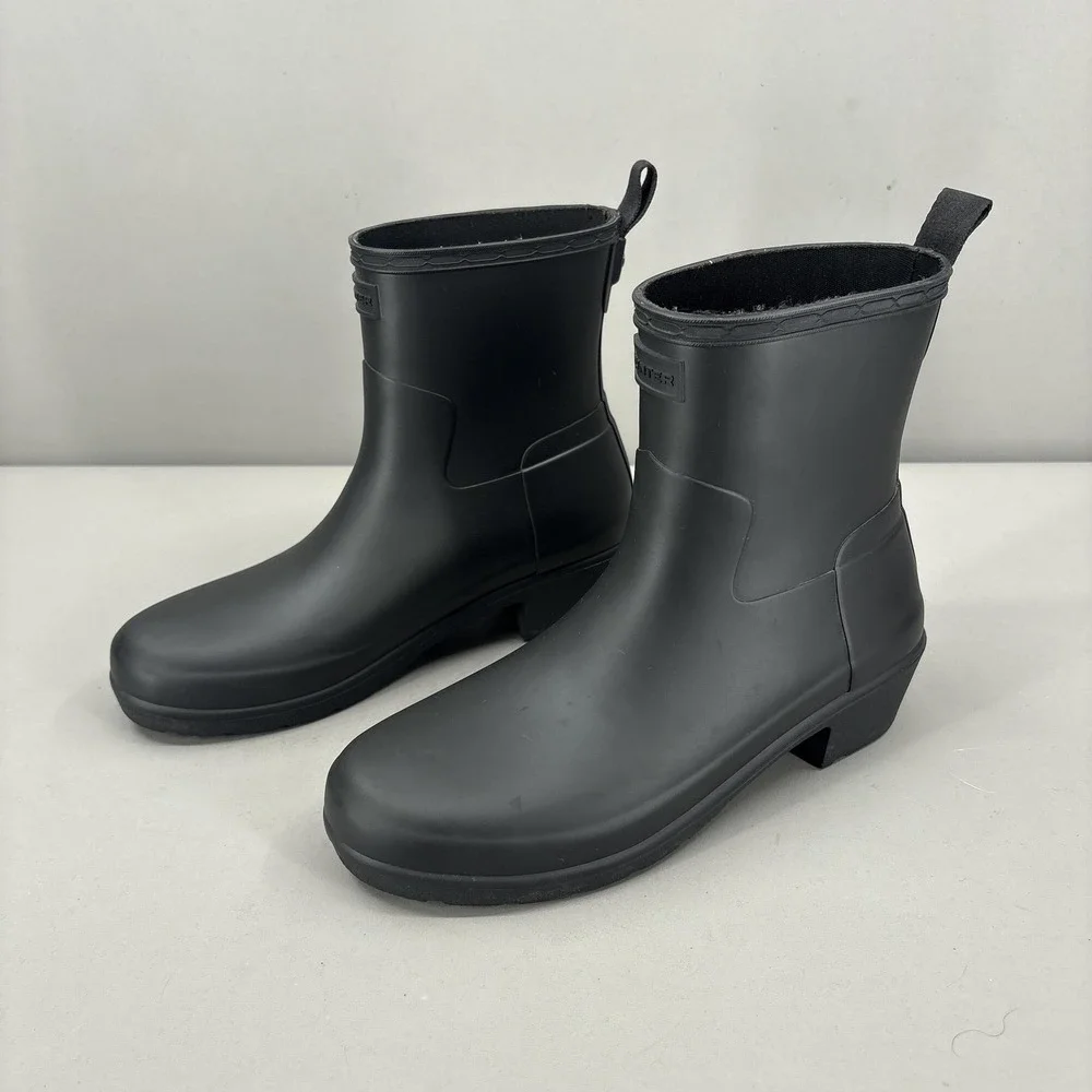 Hunter Rain Boots Womens‎ Size 8 All Black Rubber Ankle Booties Heel Waterproof
